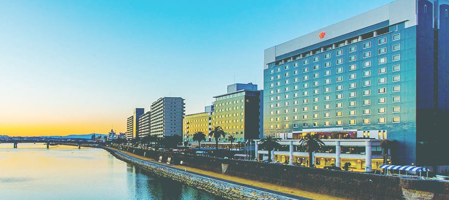 大淀川沿いの宮崎観光ホテル