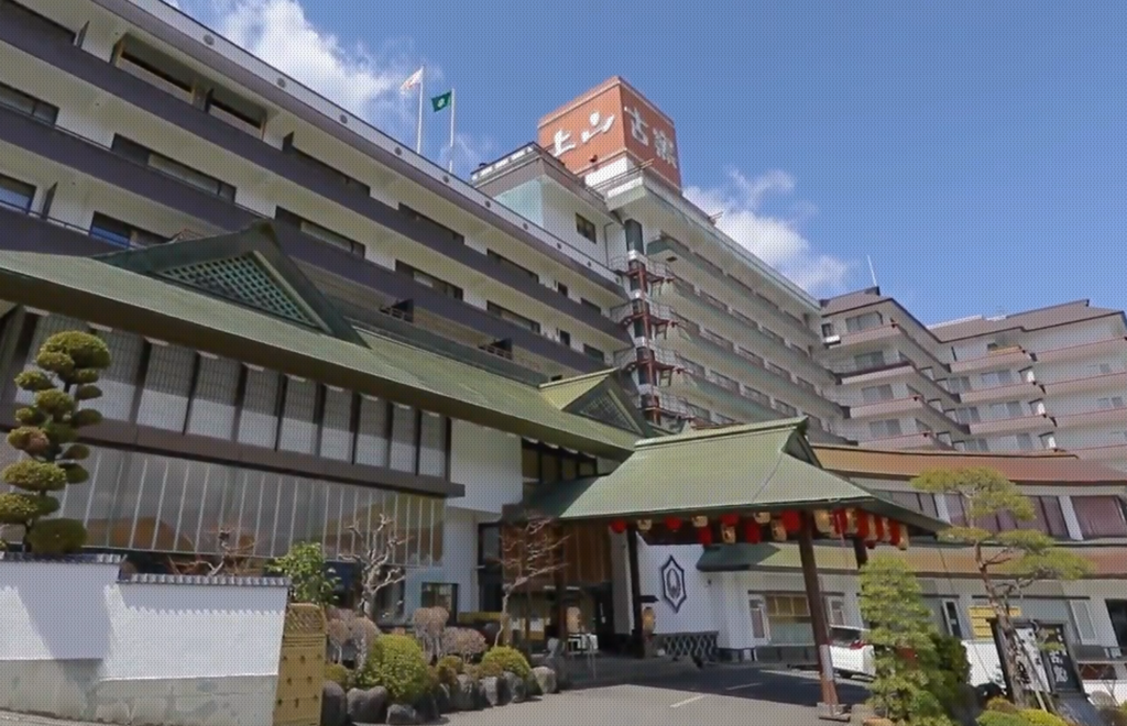 山形県かみのやま温泉の高級旅館古窯
